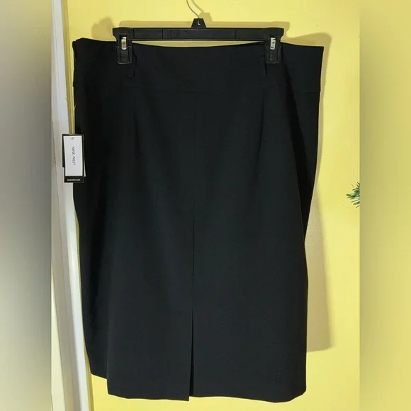 Nine West Stretch Pencil Skirt Black Art Nouveau Size 14 - Picture 6 of 8